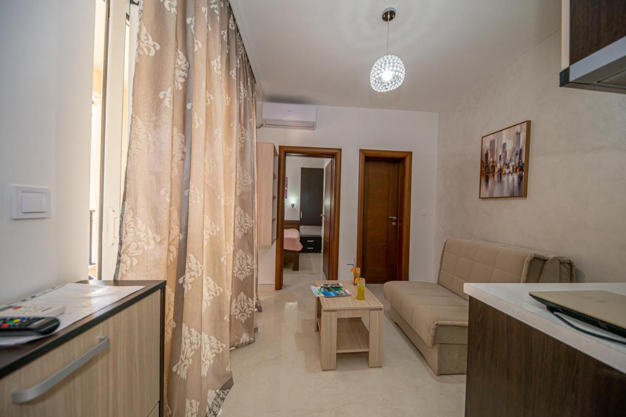 Kristal Apartmani ชานจ์ ภายนอก รูปภาพ