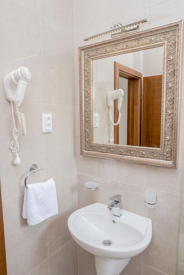 Kristal Apartmani ชานจ์ ภายนอก รูปภาพ