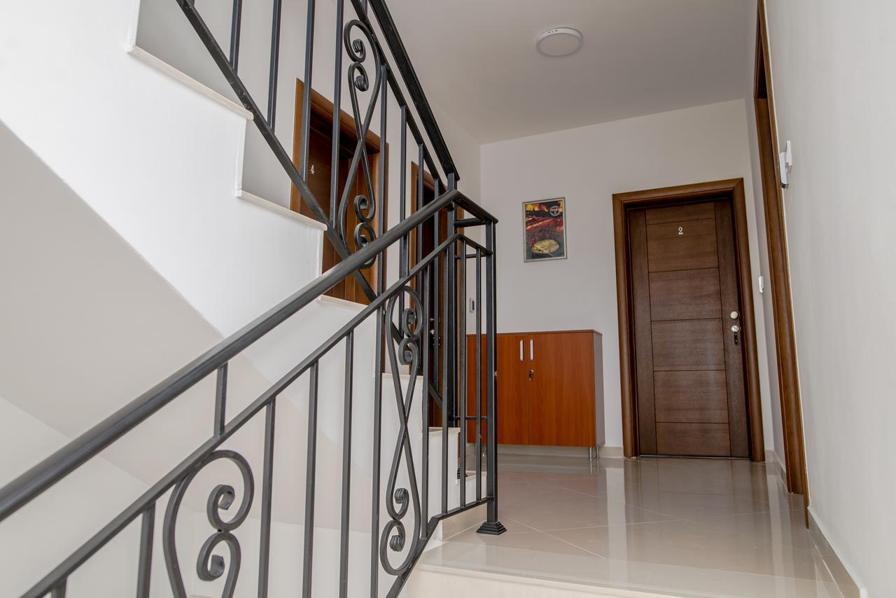 Kristal Apartmani ชานจ์ ภายนอก รูปภาพ